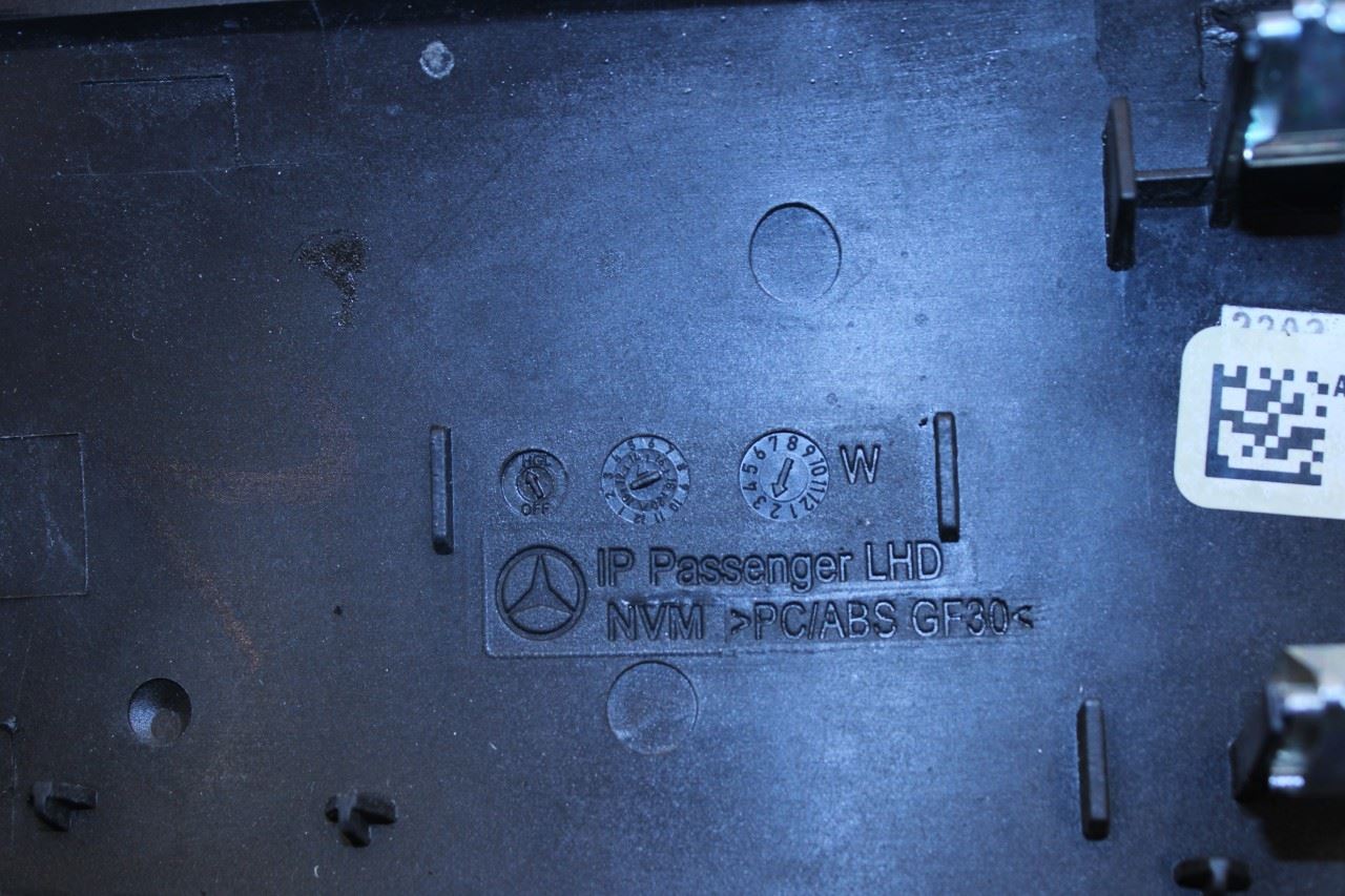 12-15 Mercedes-Benz ML350 RWD Front Dashboard RH and LH Side Trim Panel Set of 3 - Alshned Auto Parts