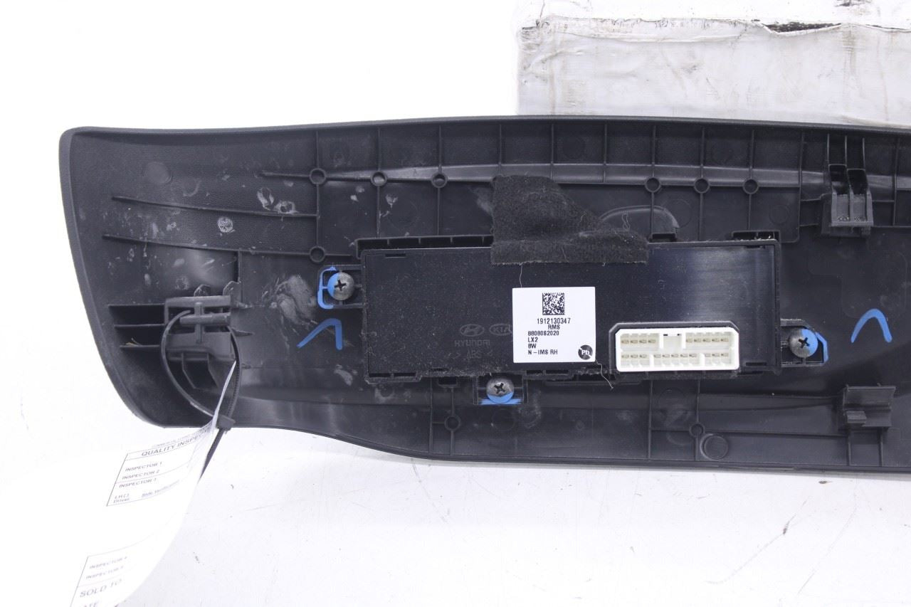 2020-22 Hyundai Palisade Limited AWD Front Right Power Seat Switch 88020S8510NNB - Alshned Auto Parts