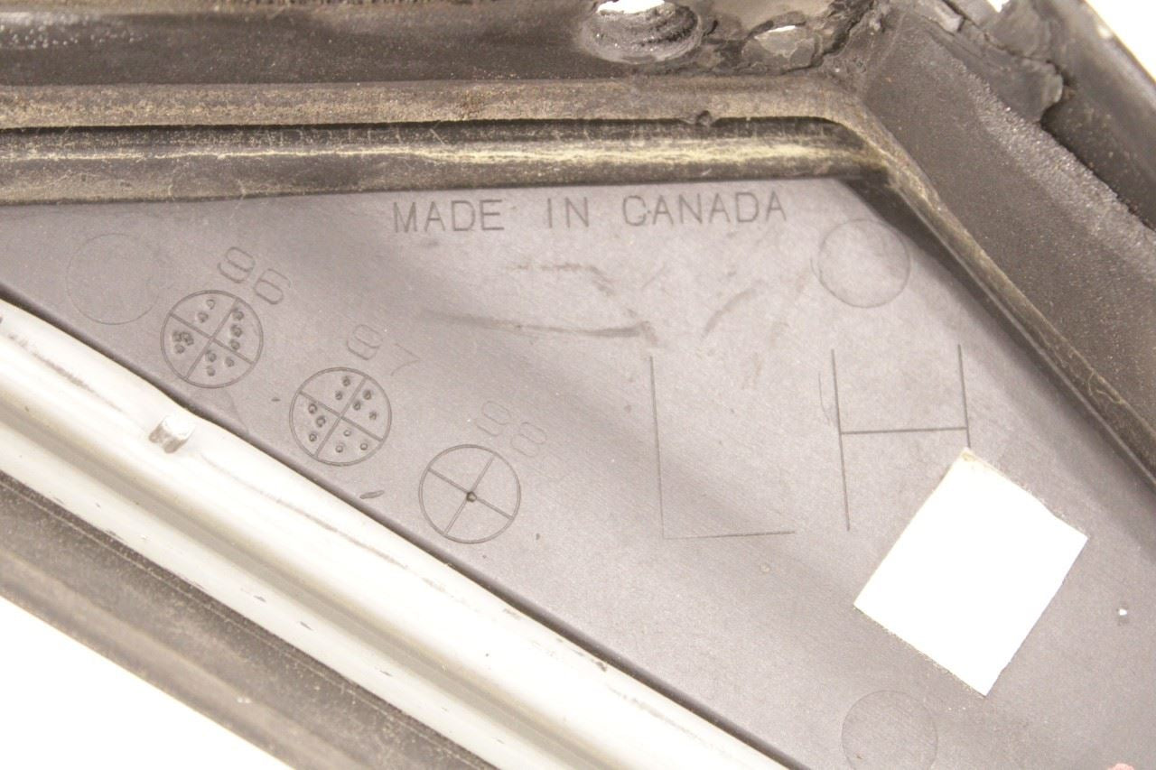 1997-2004 Chevrolet Corvette RH and LH A-Pillar Windshield Reveal Molding *ReaD* - Alshned Auto Parts