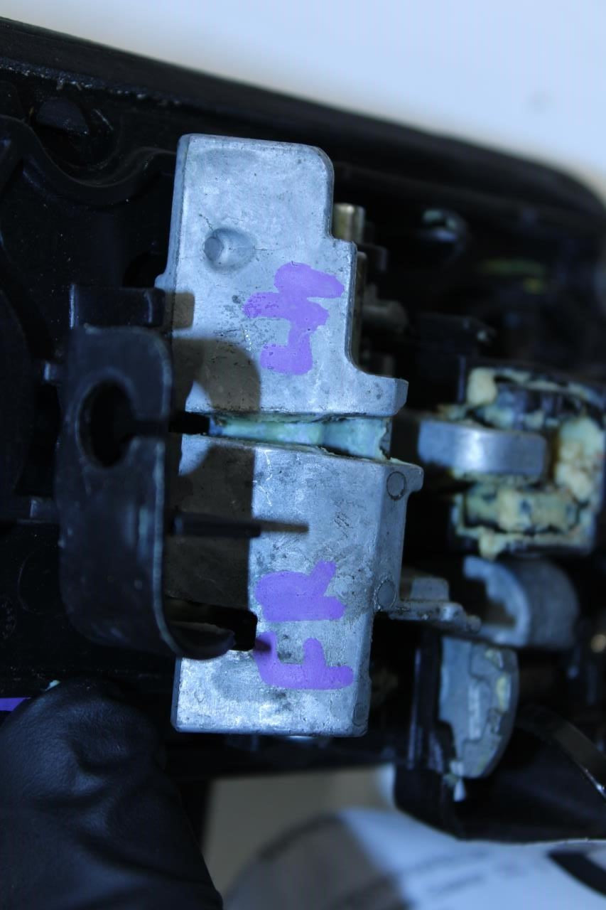 2015-2020 Ford F150 XL Front Left Side Door Exterior Handle FL3Z-1522405-AJ OEM - Alshned Auto Parts