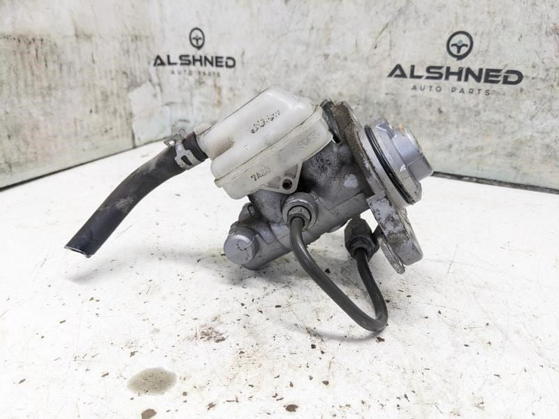 2012-2018 Toyota Sienna Brake Master Cylinder w/ Sub Reservoir 47201-48202 OEM - Alshned Auto Parts