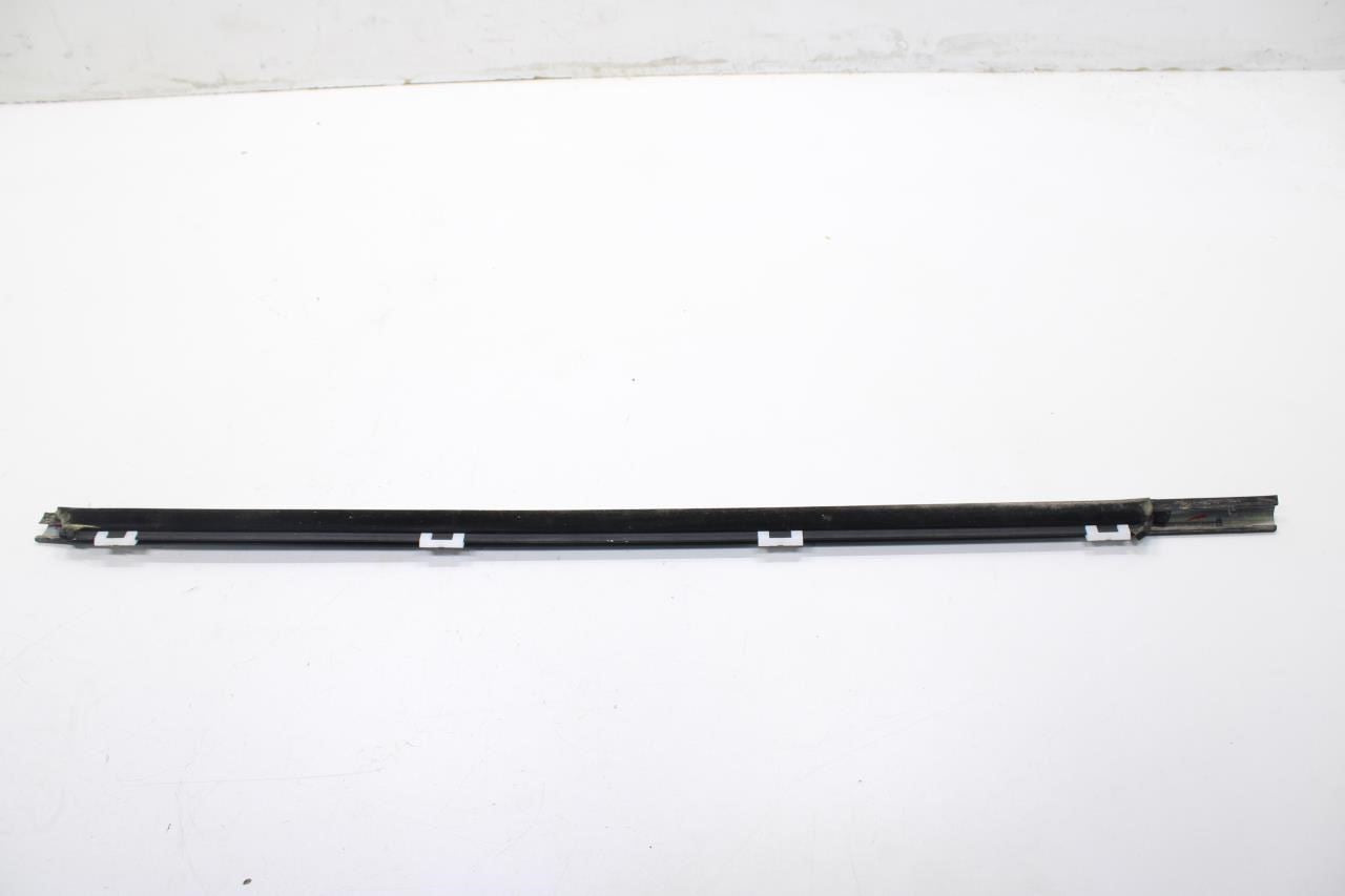 16-21 Hyundai Tucson Value FR RH Door Run Channel Belt Outer Inner Molding *ReaD - Alshned Auto Parts