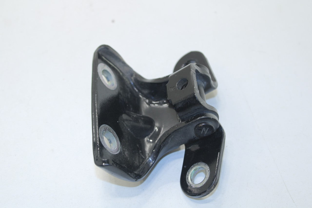 05-23 Hyundai Sonata SE 2.5L Rear Right Side Door Hinge Upper and Lower Set of 2 - Alshned Auto Parts