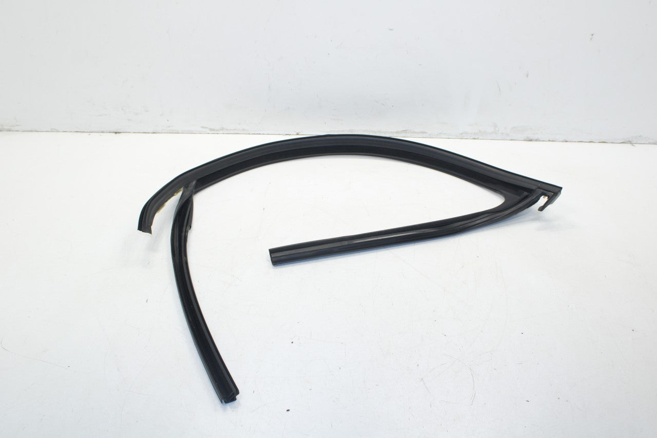 2014-2023 Jeep Cherokee Front Left Door Run Channel w/ Belt Molding Weatherstrip - Alshned Auto Parts