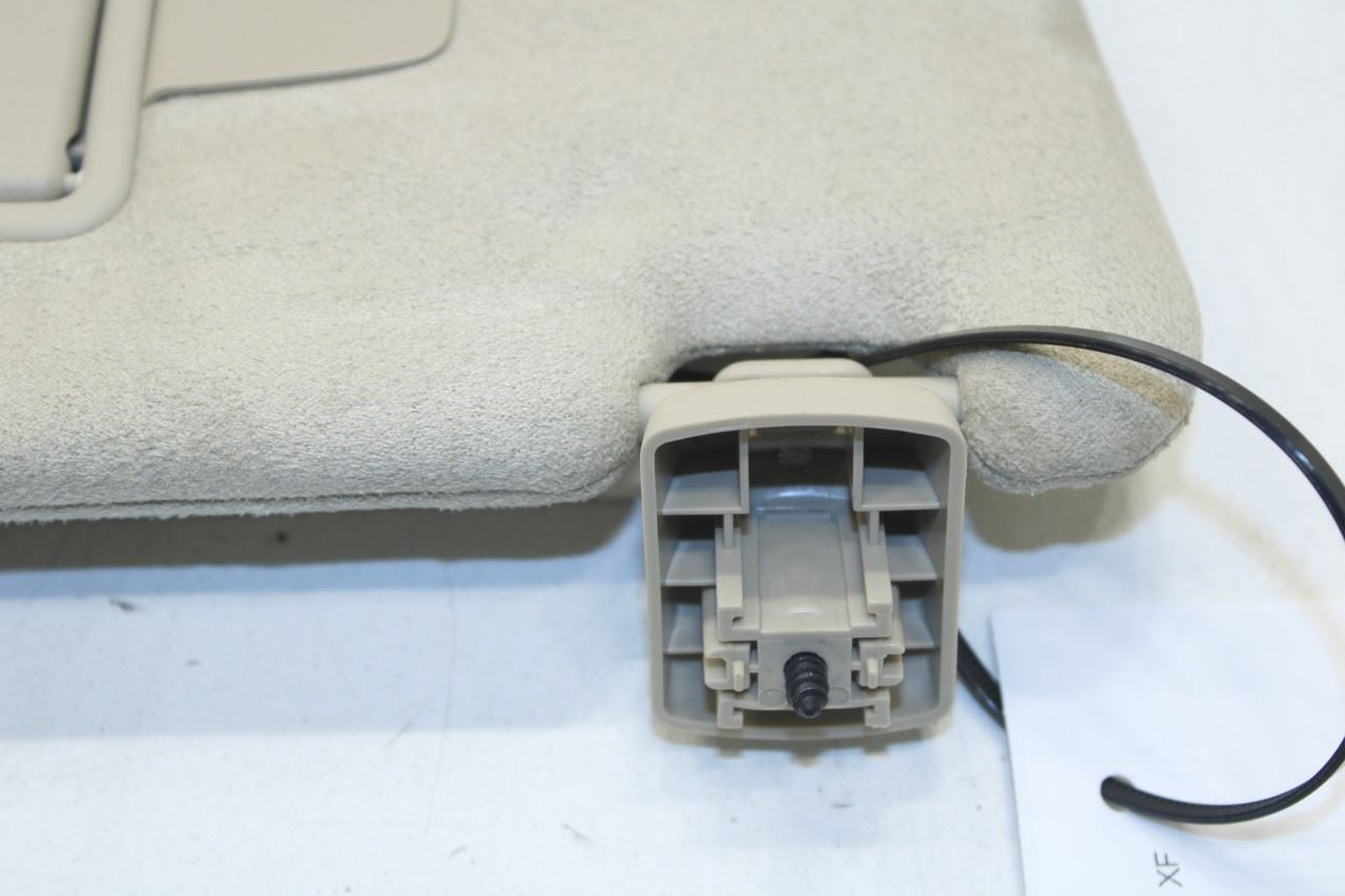 10-15 Jaguar XF Portfolio 5.0L Front Right Side Sun Visor w/ Illuminated Mirror - Alshned Auto Parts