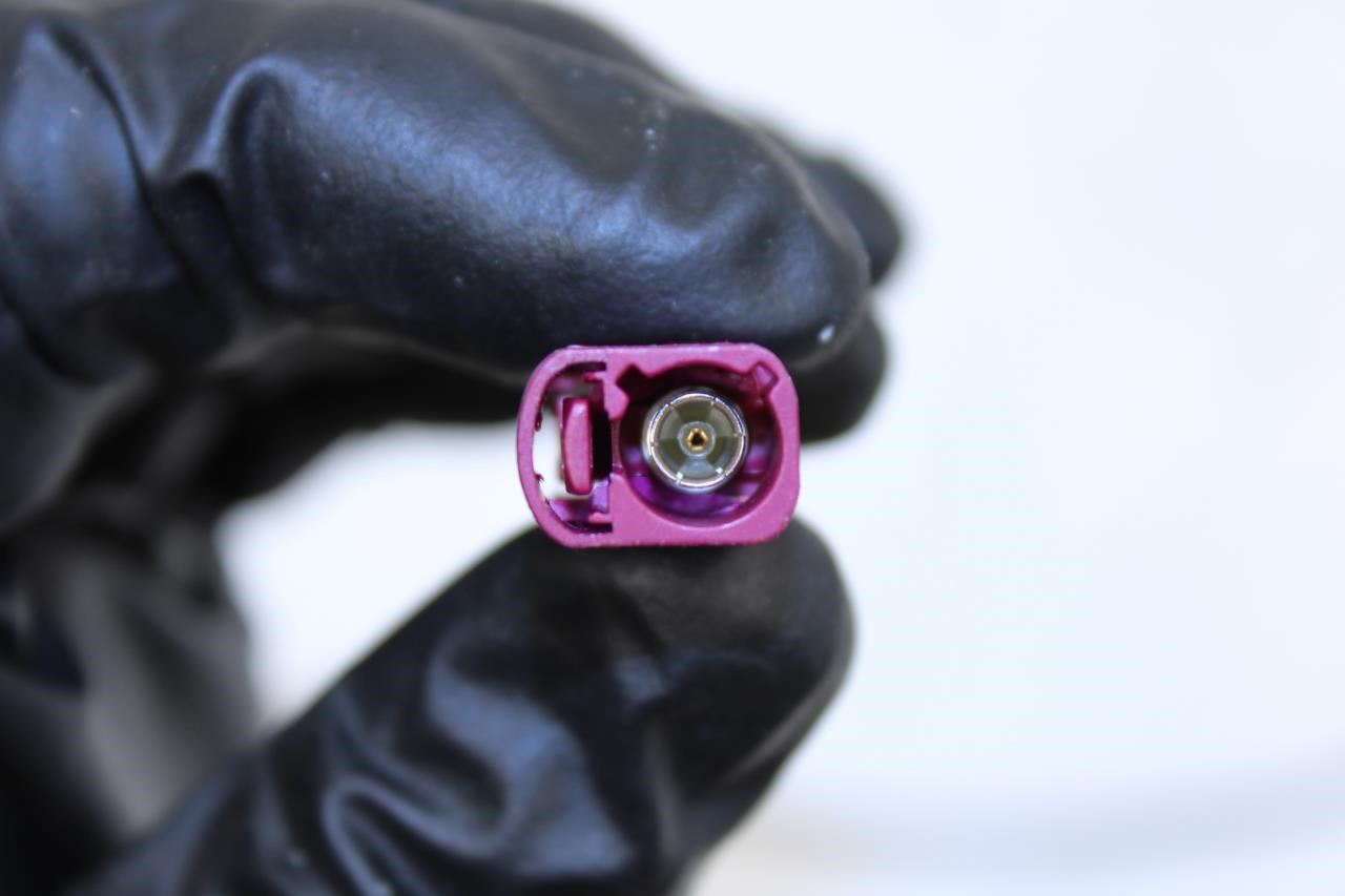 2007-2013 Mercedes-Benz S550 Exterior Shark Fin Antenna 221-820-57-75-9775 OEM - Alshned Auto Parts