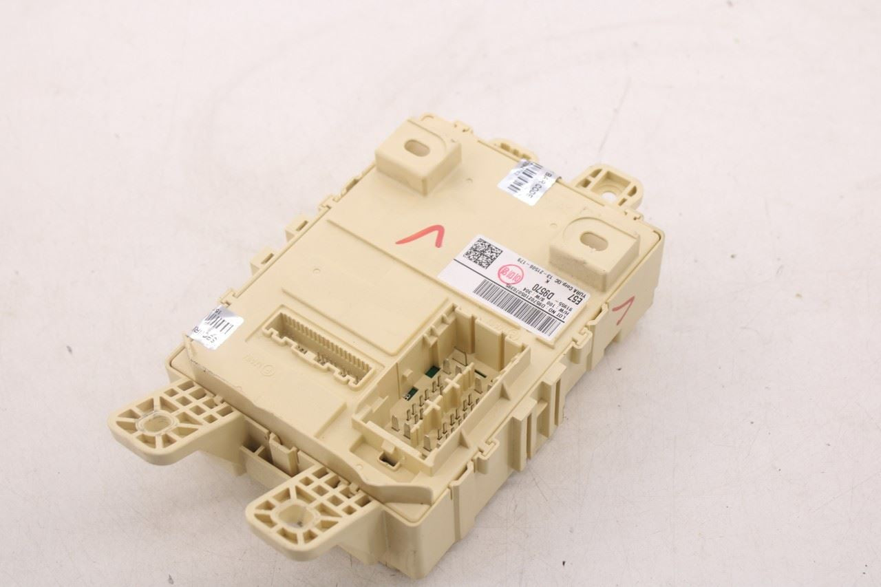 20-22 Kia Sportage Nightfall 2.4L FWD Instrument Panel Fuse Relay Junction Block8