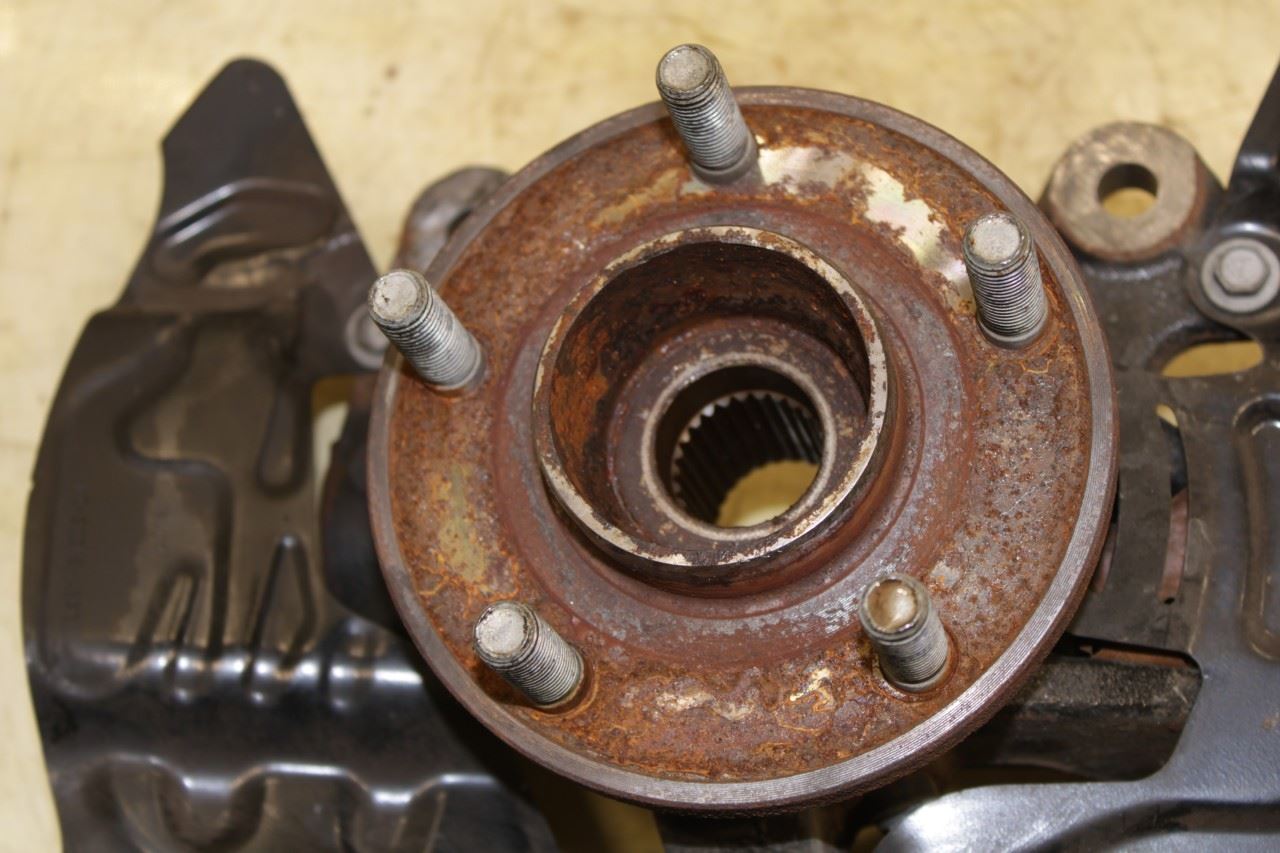 2020-25 Ford Escape SEL Front Left Driver Side Spindle Knuckle Hub LX6Z-3K186-L - Alshned Auto Parts