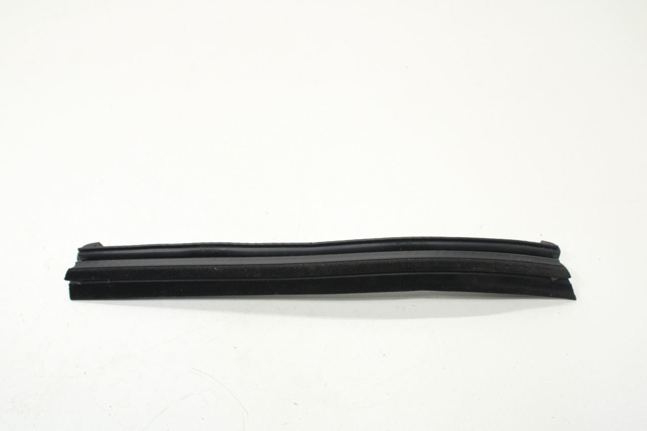 2015-20 Ford F150 SuperCab RR RH Door Run Channel Outer Belt Weatherstrip *ReaD* - Alshned Auto Parts
