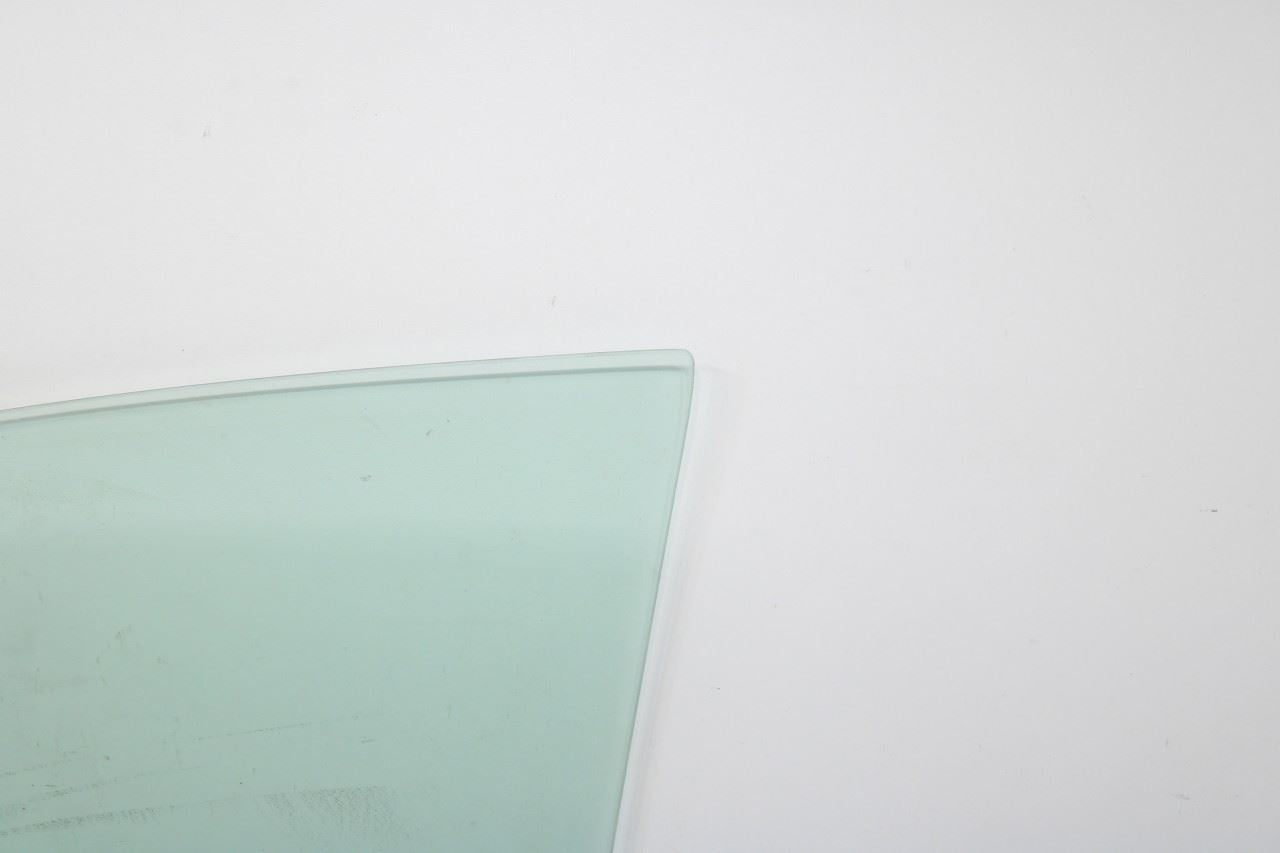2017-2022 Nissan Rogue Sport SL AWD Front Right Passenger Side Door Window Glass - Alshned Auto Parts