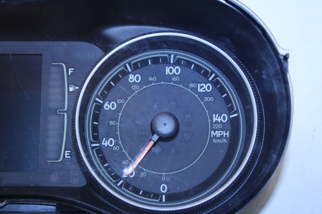 2016 Jeep Cherokee 3.2L 4WD Speedometer Gauge Instrument Cluster 183K Mileage - Alshned Auto Parts
