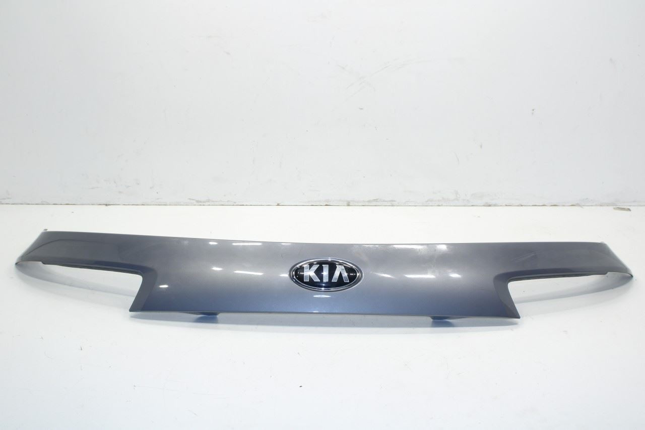 2016-20 Kia Sorento LX Tailgate Upper Garnish Trim Panel Molding 87371-C6000 OEM - Alshned Auto Parts