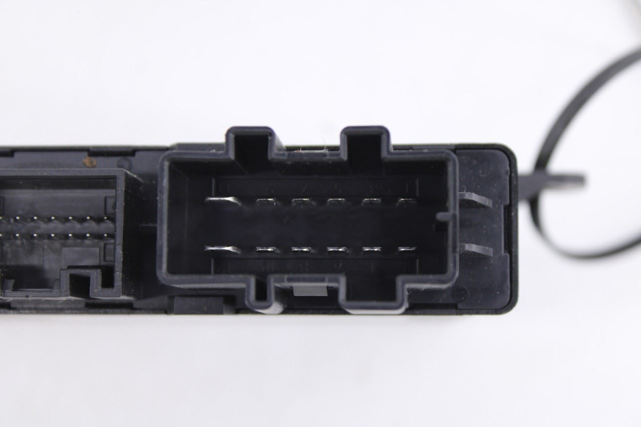 2013-2014 Porsche Cayenne S Front Right Passenger Side Power Seat Control Module5