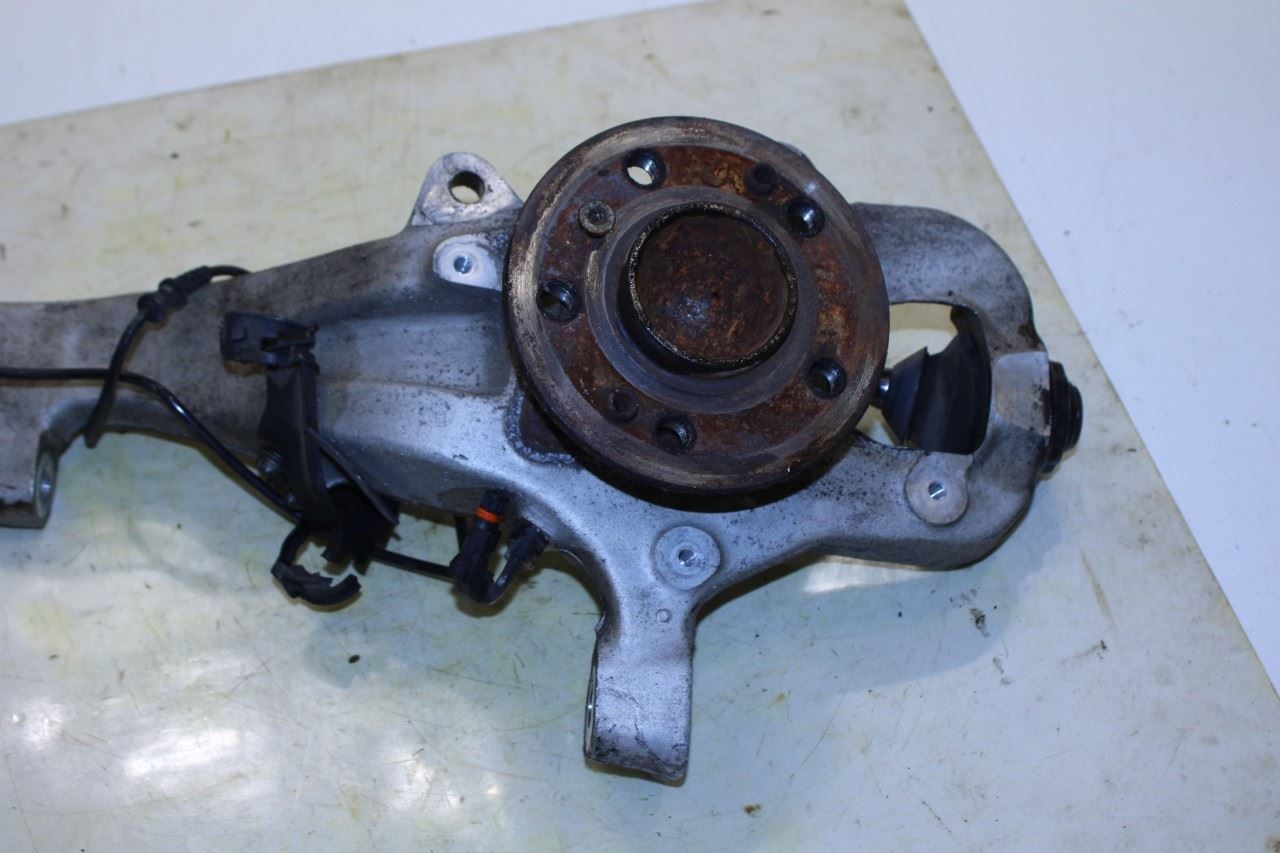 2012-2015 Mercedes-Benz ML350 Front Left Side Spindle Knuckle Hub 166-330-09-20 - Alshned Auto Parts