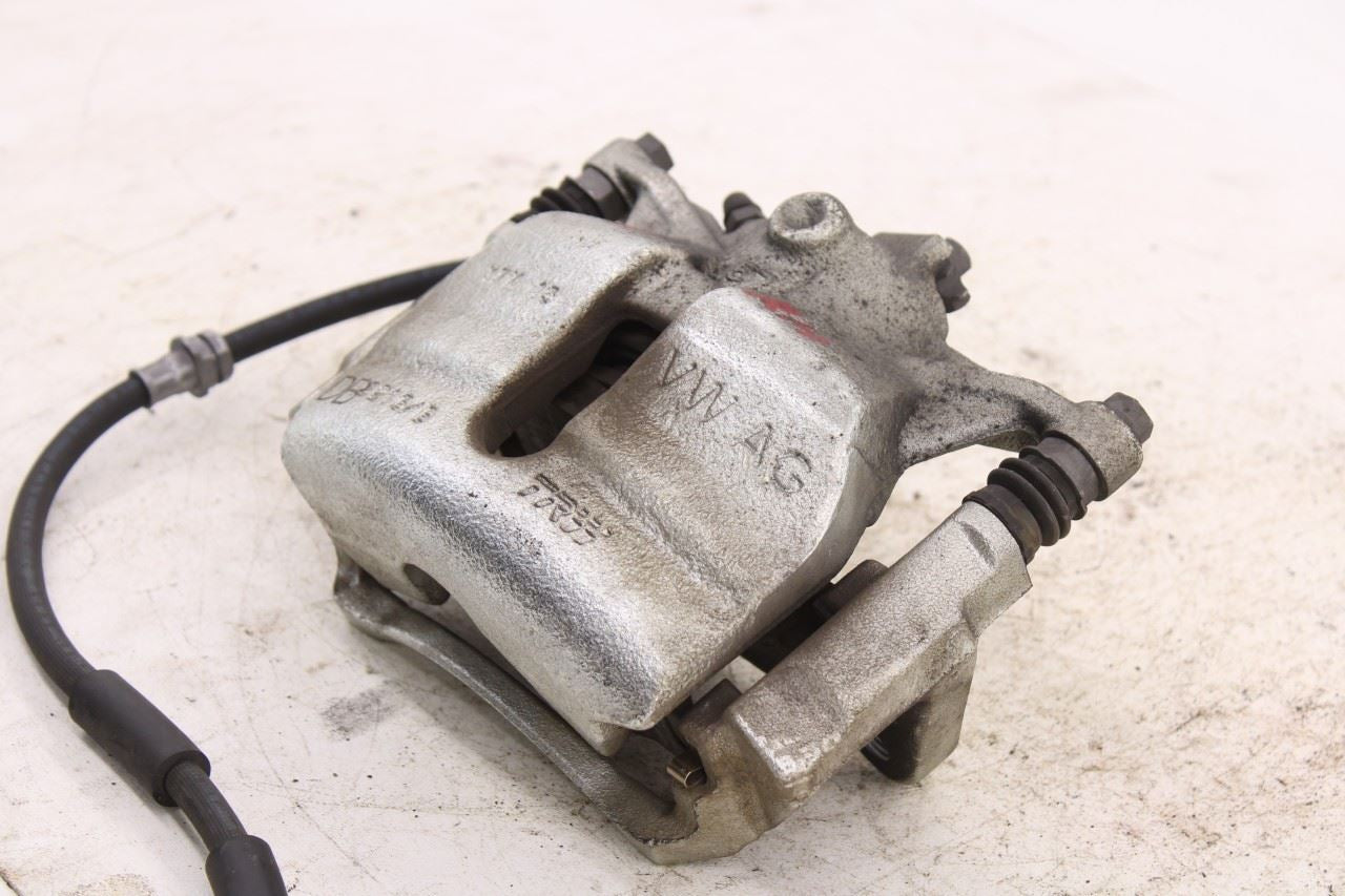 2019-2026 Volkswagen Jetta SE FWD Front Right Disc Brake Caliper 8V0-615-1247