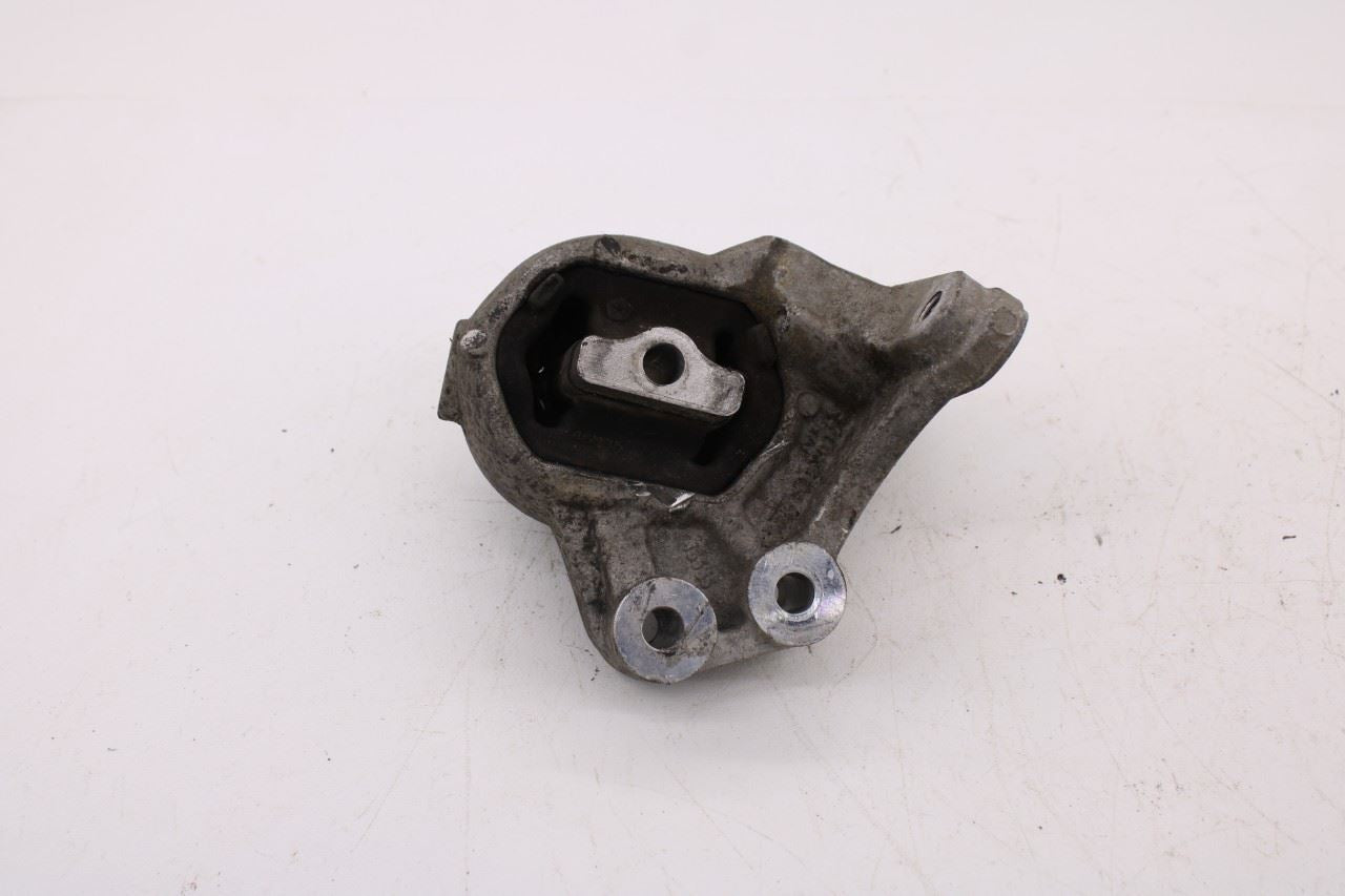 2019-24 Ram 1500 Big Horn 5.7L Left and Right Engine Mount Insulator 68248781AB6