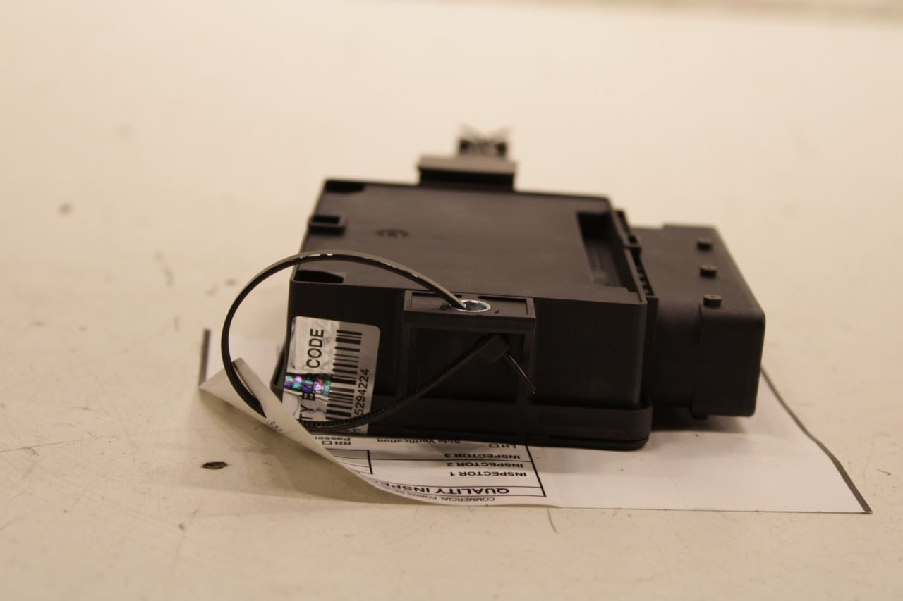 2019 Jeep Cherokee Latitude Parking Brake Computer Control Module 68340867AE OEM - Alshned Auto Parts
