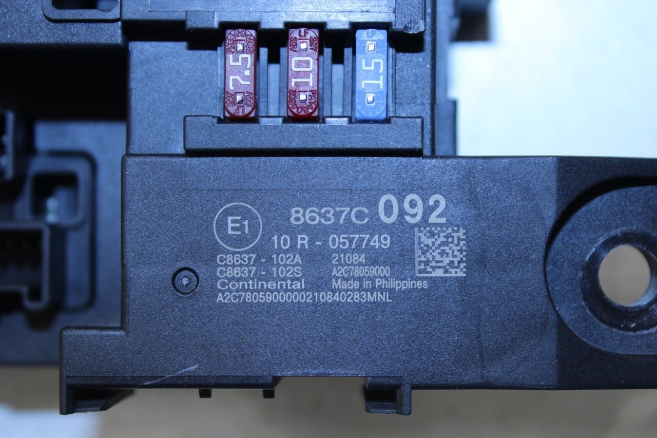 18-23 Mitsubishi Eclipse Cross Cabin Instrument Panel Fuse Relay Junction Block - Alshned Auto Parts