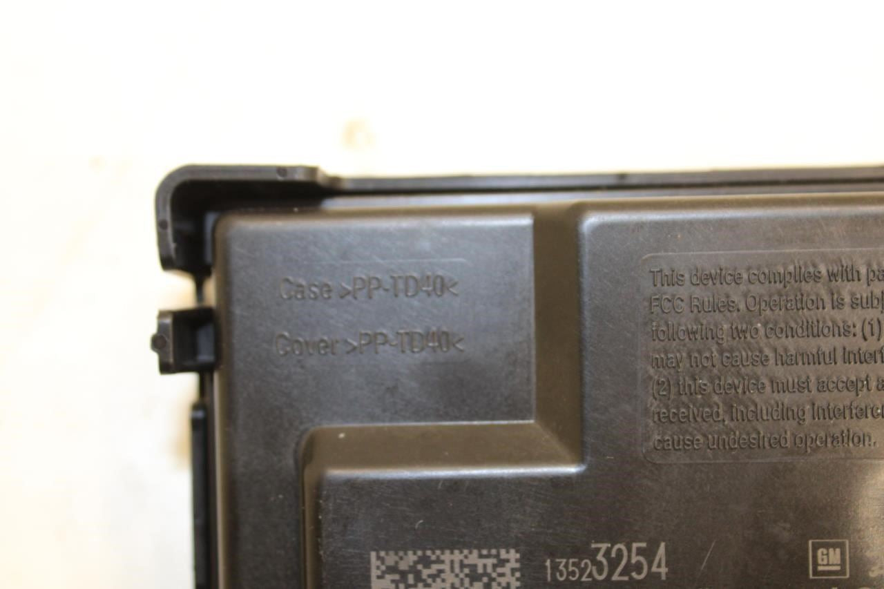 2019-21 Chevrolet Equinox LT 1.5L Rear Keyless Entry Control Module 13523254 OEM - Alshned Auto Parts