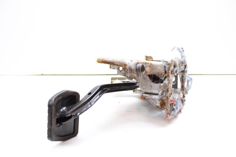 2019 Nissan Altima Brake Pedal w/ Bracket 46501-6CA0A OEM - Alshned Auto Parts