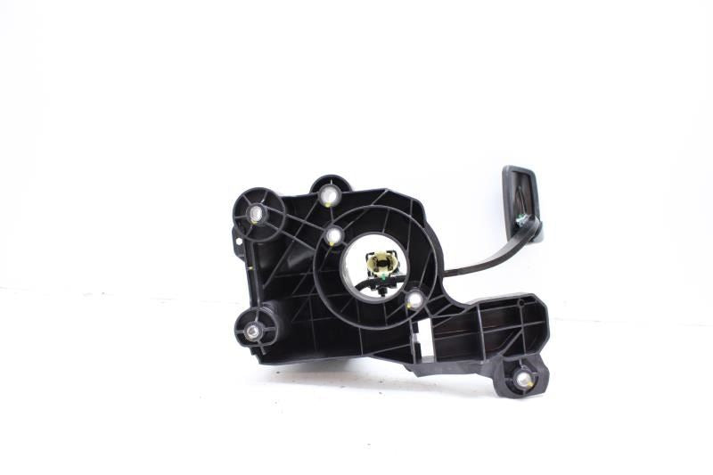 2024-2025 Chevrolet Trax Brake Foot Stop Pedal w/ Travel Sensor 60009134 OEM - Alshned Auto Parts