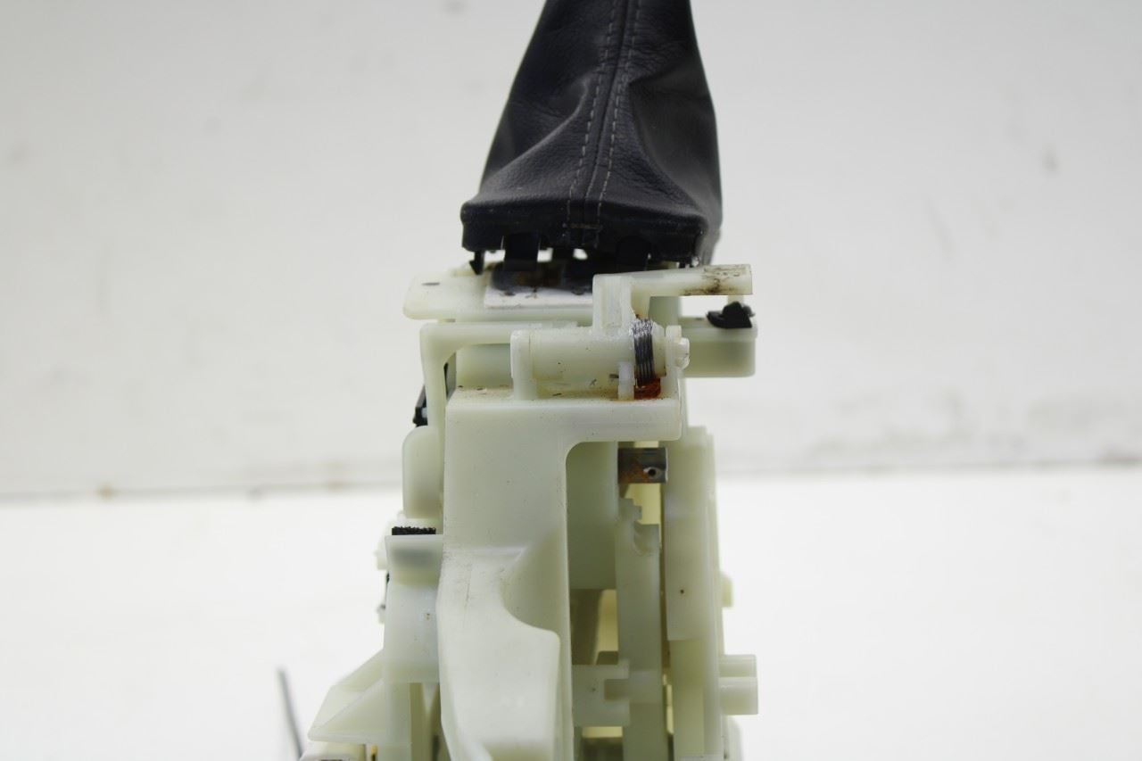 2019-2020 Kia Sorento LX 3.3L FWD Automatic Transmission Gear Shifter Lever Knob - Alshned Auto Parts