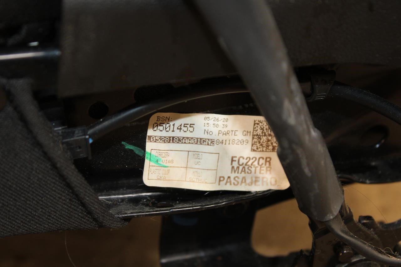 2018-24 Chevrolet Equinox LT Front RH Side Seat Complete w/ Buckle 13525391 OEM - Alshned Auto Parts