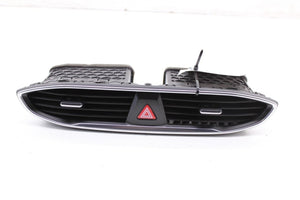 2019-2023 Hyundai Santa Fe SEL Center Dashboard Air Vent Grille w/ Hazard Switch