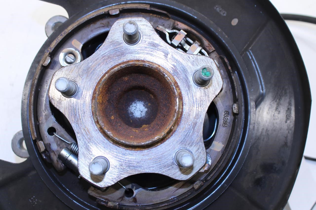 2018-2020 Nissan Pathfinder SV Rear Right Side Spindle Knuckle Hub 43021-3JA0B - Alshned Auto Parts