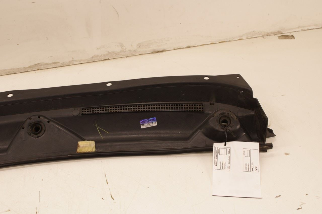 2015-2023 Jeep Cherokee Latitude Front Windshield Cowl Vent Grille Cover Panel - Alshned Auto Parts