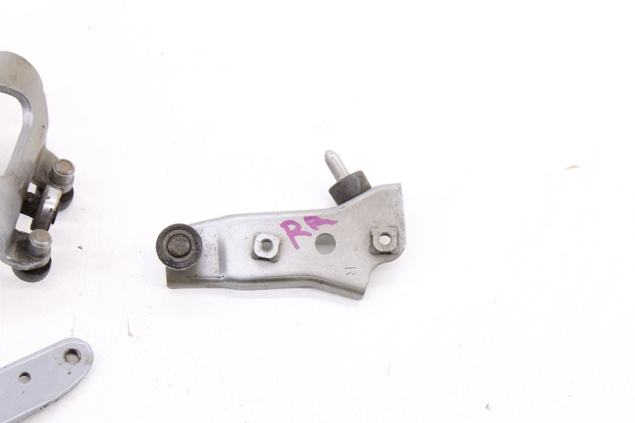 11-20 Toyota Sienna LE 3.5L Rear Passenger RH Side Sliding Door Roller Hinge Set - Alshned Auto Parts