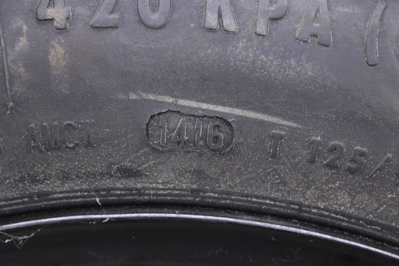 12-18 Volkswagen Jetta Sport Spare Wheel Tire Continental T125/90R16 98M R16x3J6