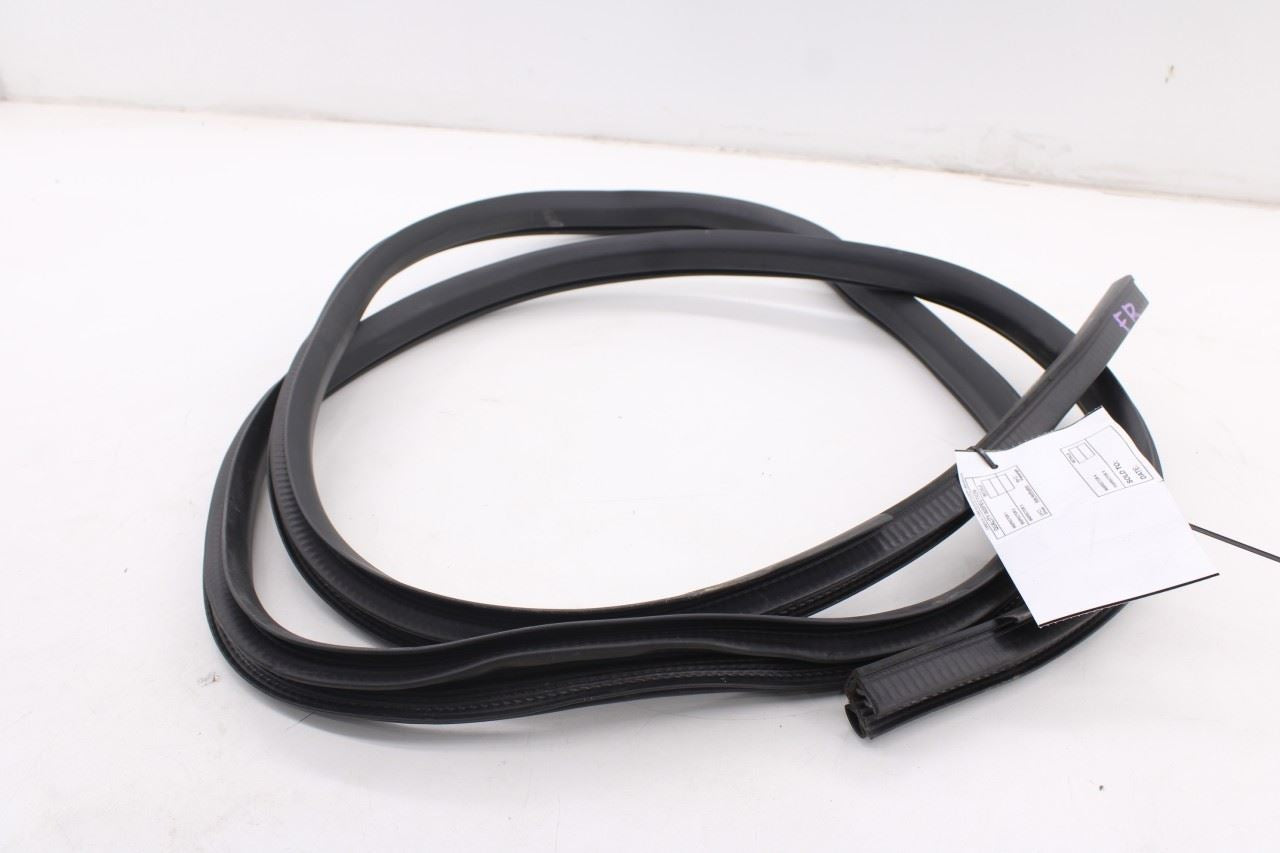 2015-26 Ford F150 XLT Supercrew Front Right Passenger Door Weatherstrip On Body5
