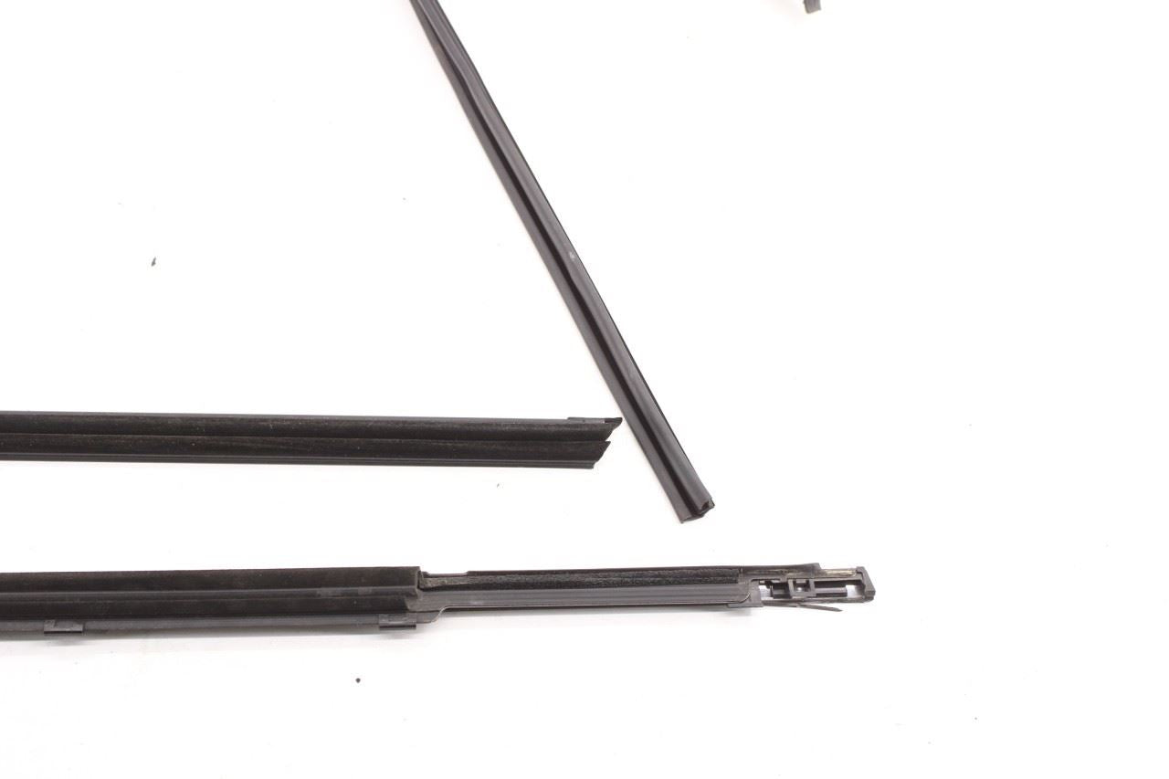 19-23 Hyundai Santa Fe SEL Front Left Door Run Channel w/ Belt Weatherstrip Set - Alshned Auto Parts