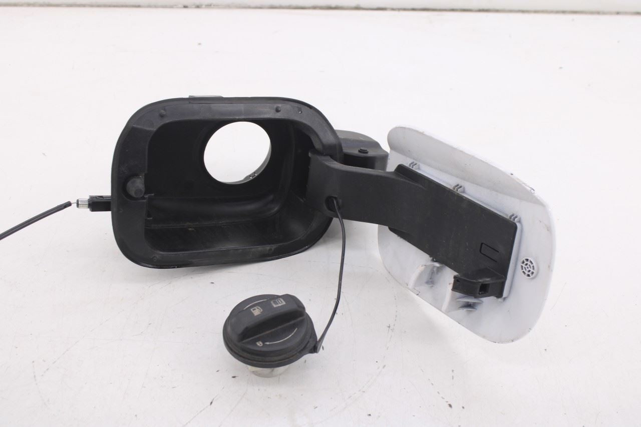20-22 Hyundai Palisade Limited AWD 3.8L Fuel Tank Filler Housing Door Lid Cover - Alshned Auto Parts