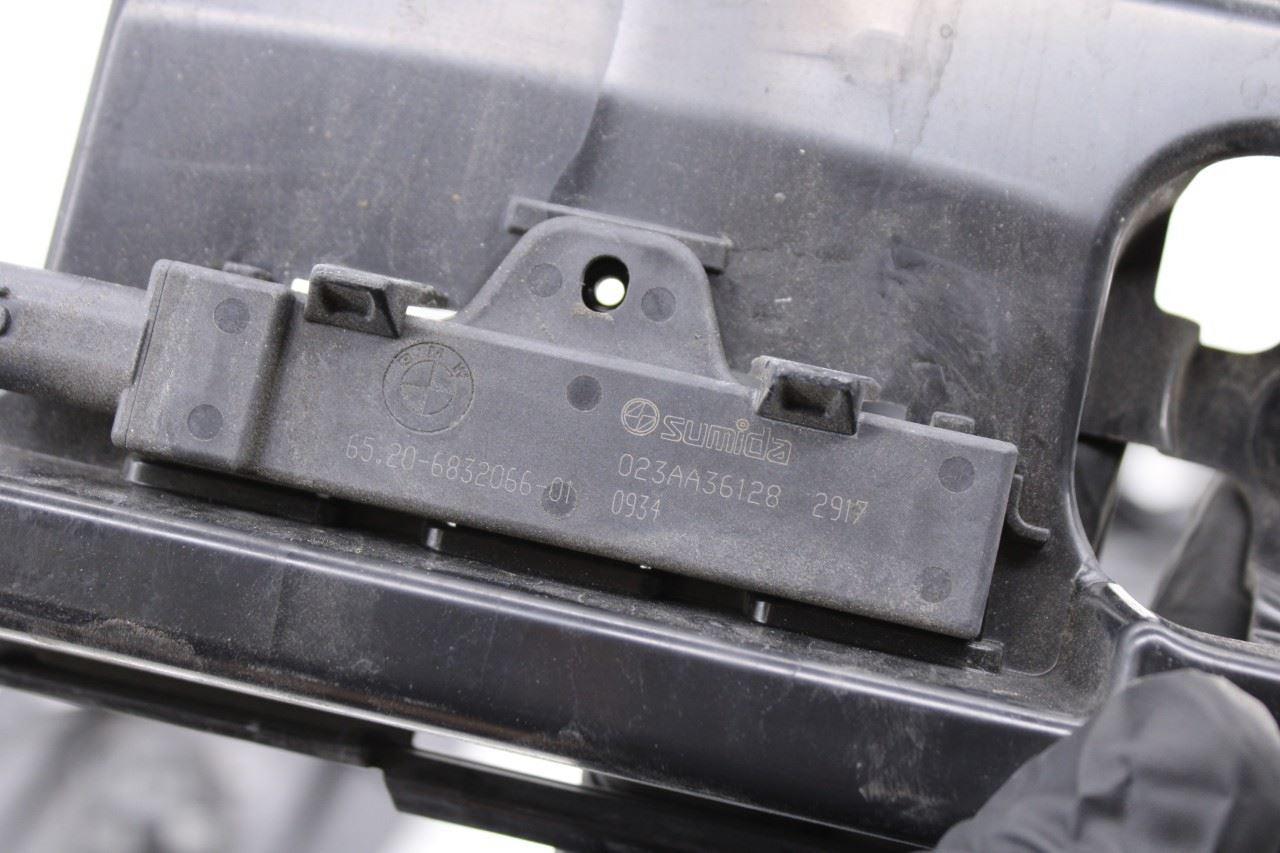 2023-25 BMW 430i xDrive Rear Bumper RH LH Upper Corner Support Mount Bracket Set - Alshned Auto Parts