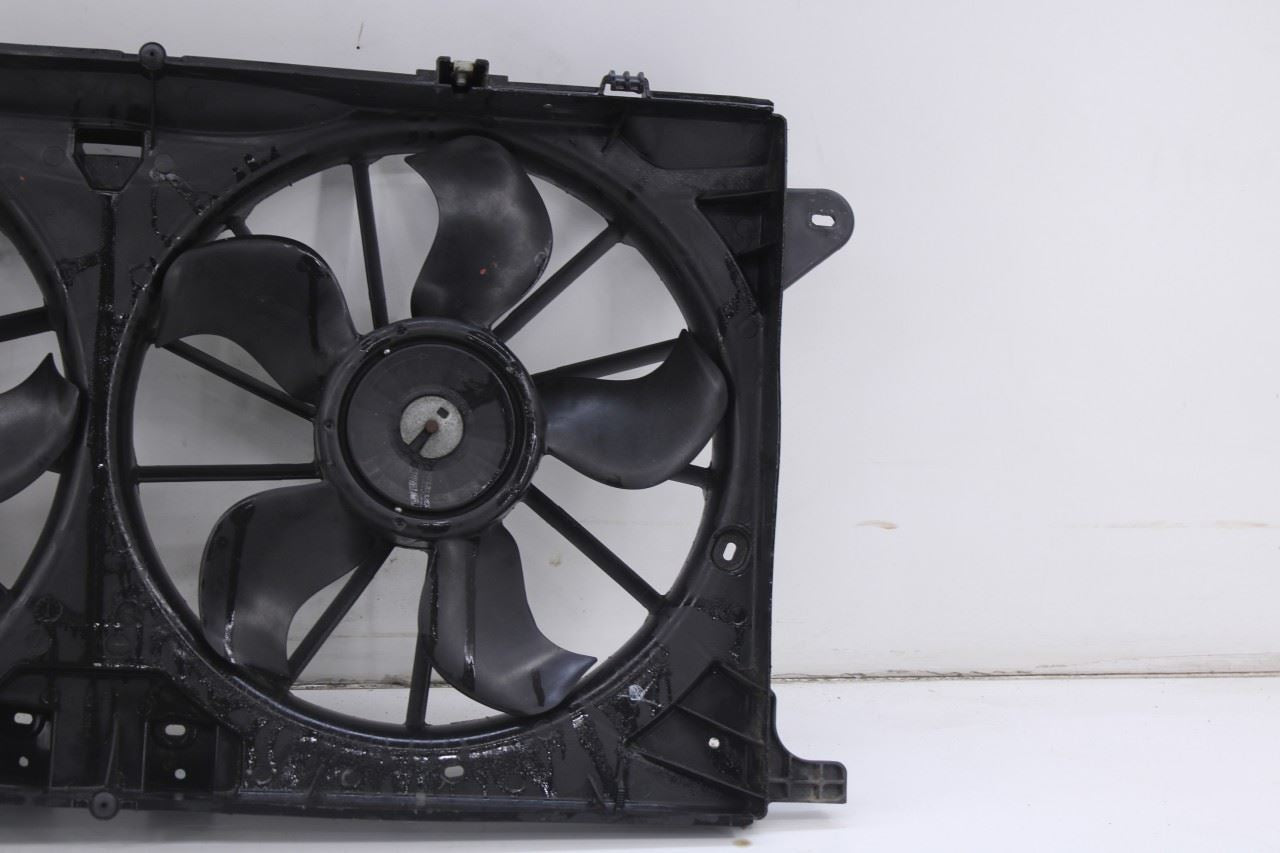 2018-2021 Ford Expedition Max XLT 3.5L Dual Radiator Cooling Fan Motor Assembly3