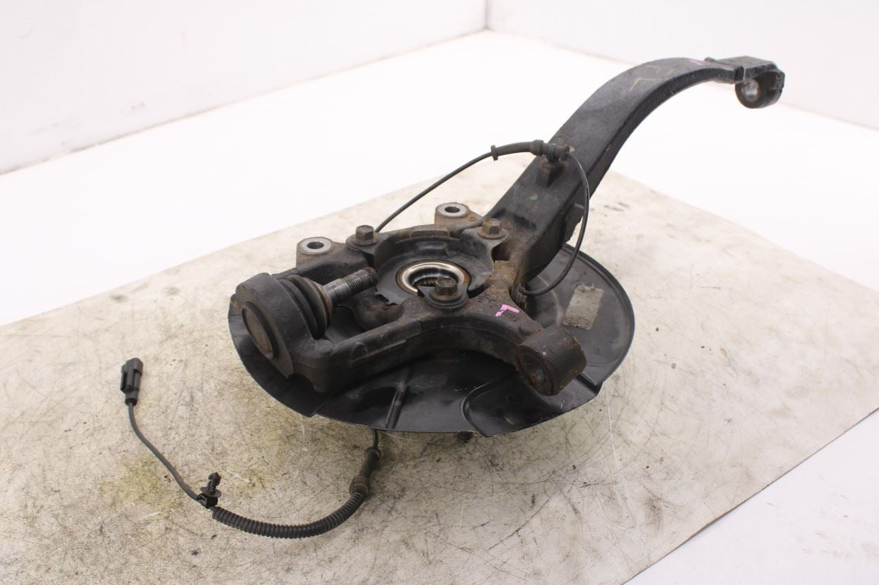 11-15 Dodge Durango SXT AWD Front Driver LH Side Spindle Knuckle Hub 68022629AD12