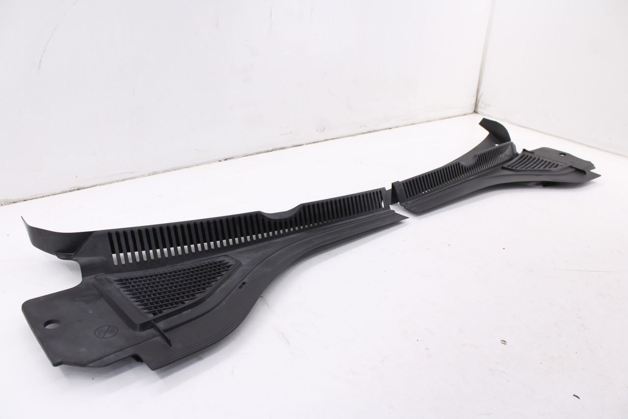 2019-2026 Volkswagen Jetta SE Front Windshield Cowl Vent Panel 17B-819-404-A OEM2