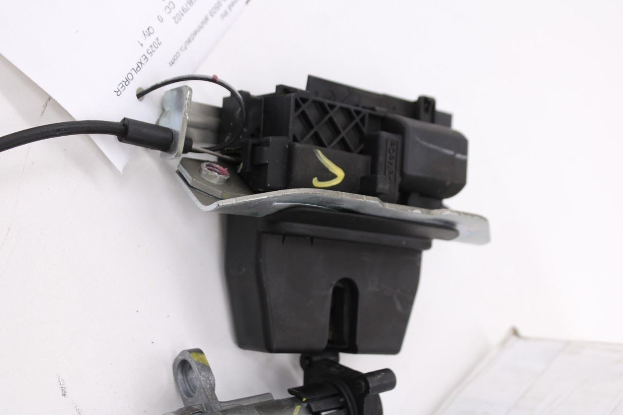 2025-2026 Ford Explorer Interceptor Rear Liftgate Tailgate Lock Latch Actuator3