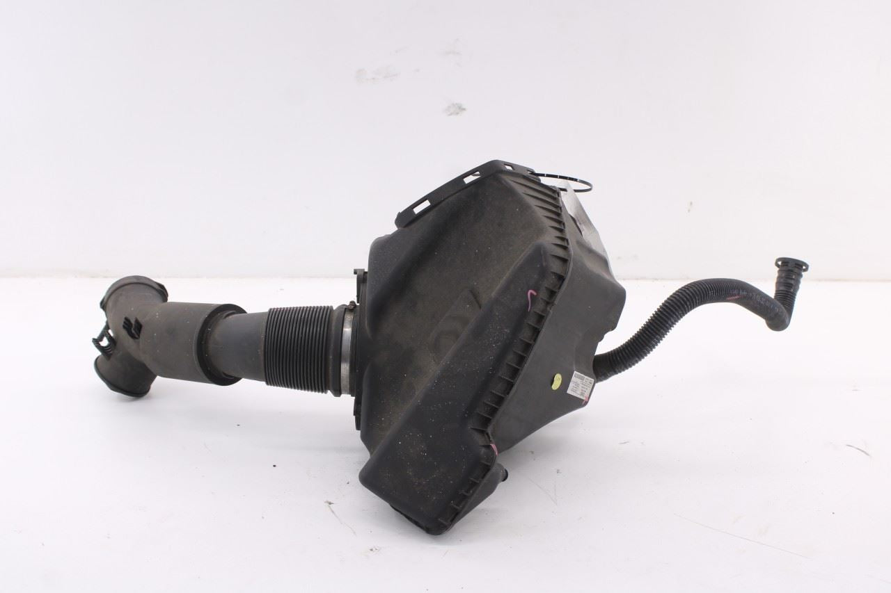 12-18 Audi A7 Premium 3.0L Air Intake Cleaner Housing w/ Duct Hose 4G0-133-836-R2