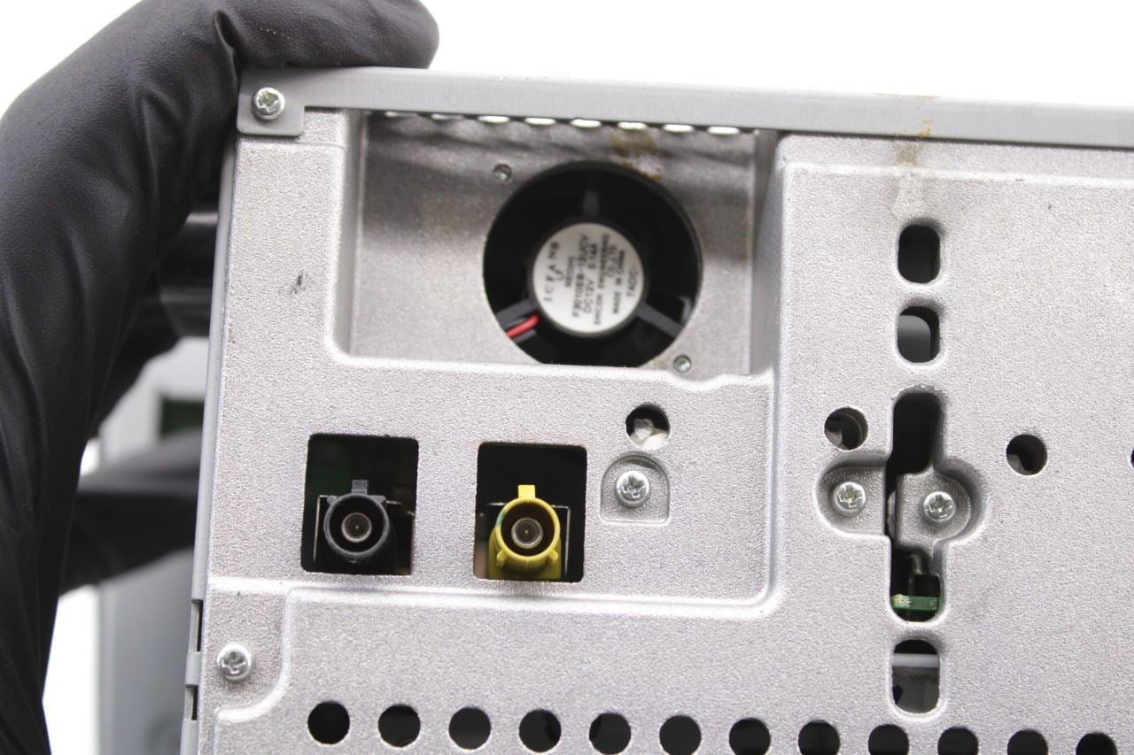 2006-09 Mercedes-Benz CLK 350 Radio Faceplate Control w/ Receiver and CD Player - Alshned Auto Parts