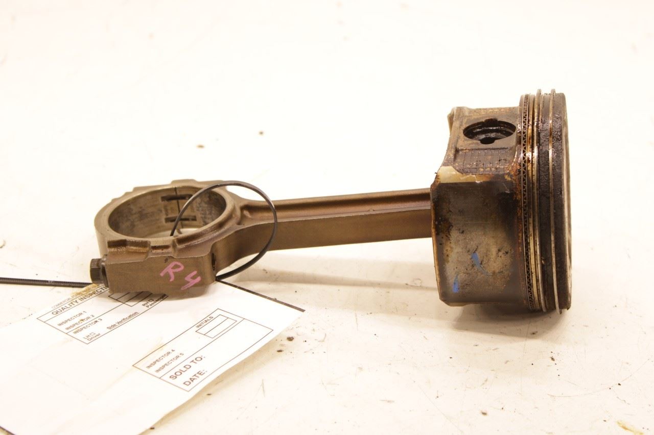 12-20 ISUZU NPR HD 6.0L Engine Piston Right No 4 w/ Connecting Rod 8-89017-849-0 - Alshned Auto Parts