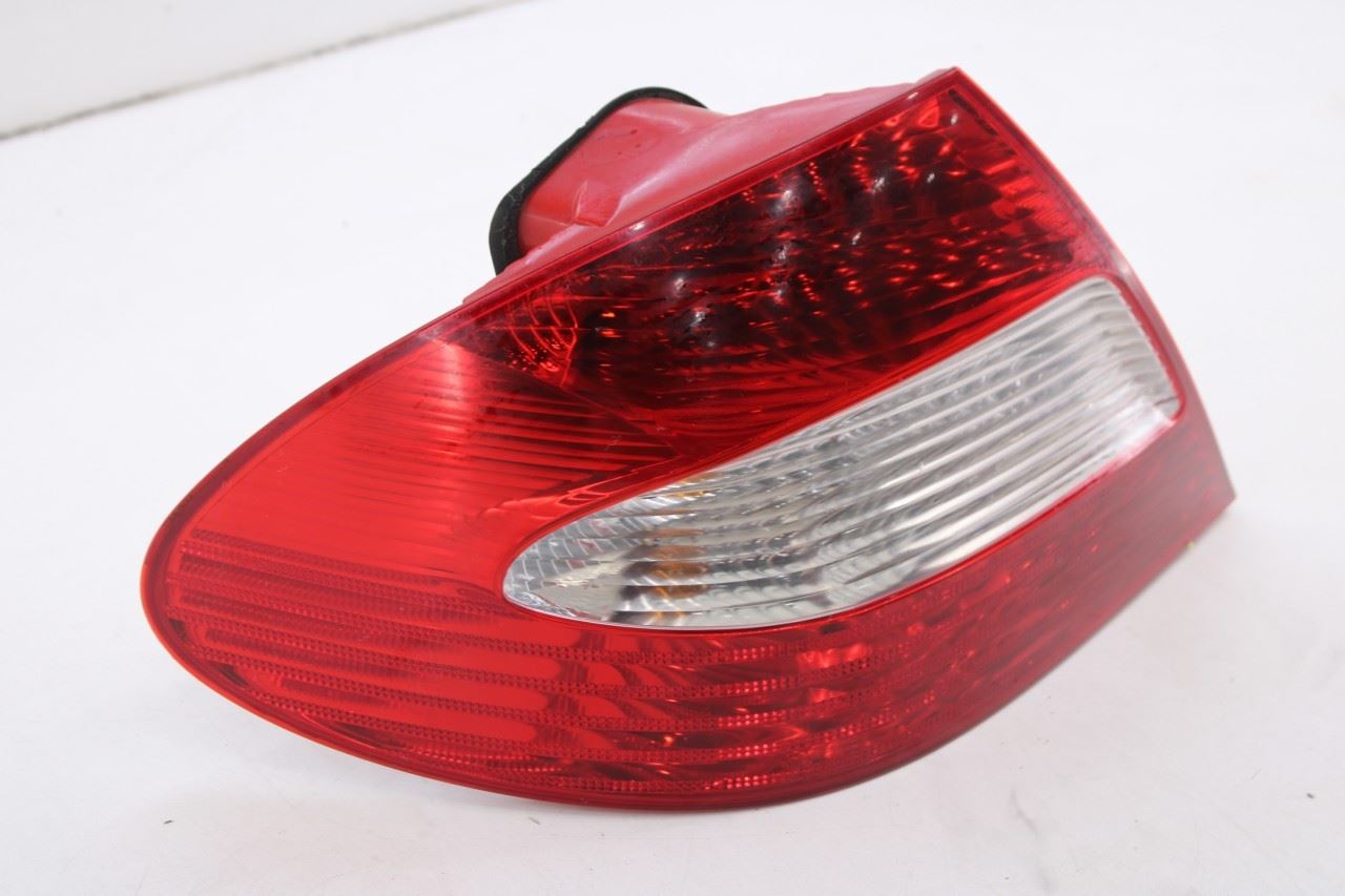 06-09 Mercedes-Benz CLK 350 Rear Left Driver Side Tail Light Lamp 209-820-13-642