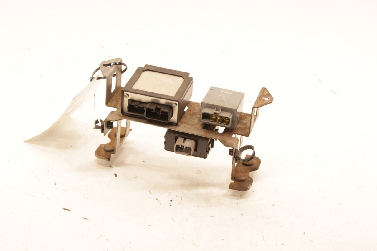 12-20 Isuzu NPR HD Day Time Running Light Wiper and Door Lock Control Module Set - Alshned Auto Parts