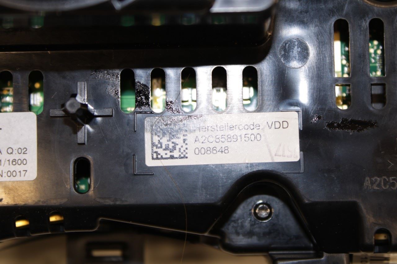 13-15 Porsche Cayenne Platinum Speedometer Gauge Instrument Cluster 86K Mileage - Alshned Auto Parts