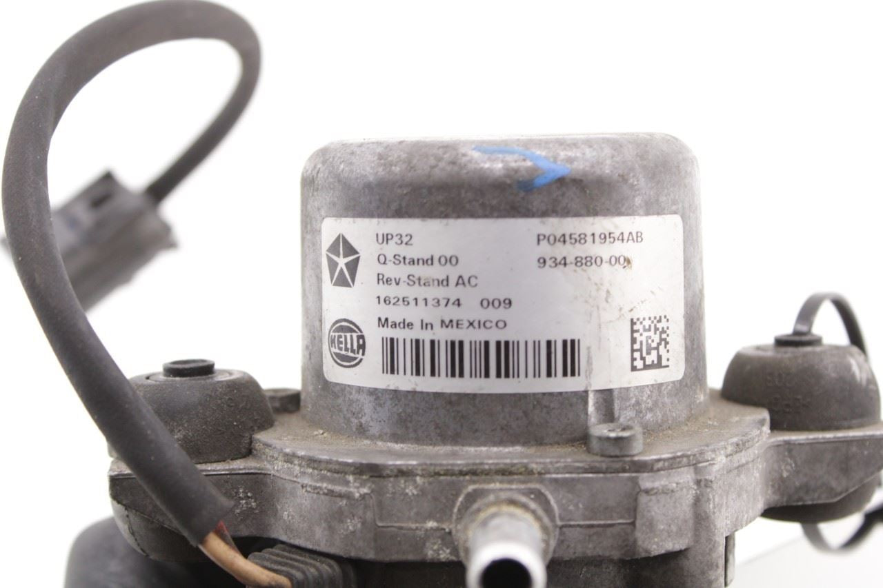 2016-2021 Jeep Grand Cherokee Overland Vacuum Pump 04581954AB OEM - Alshned Auto Parts