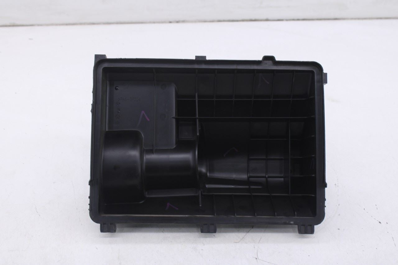 19-25 Infiniti QX50 ESSENTIAL 2.0L AWD Air Intake Cleaner Upper Cover w/ Sensor10