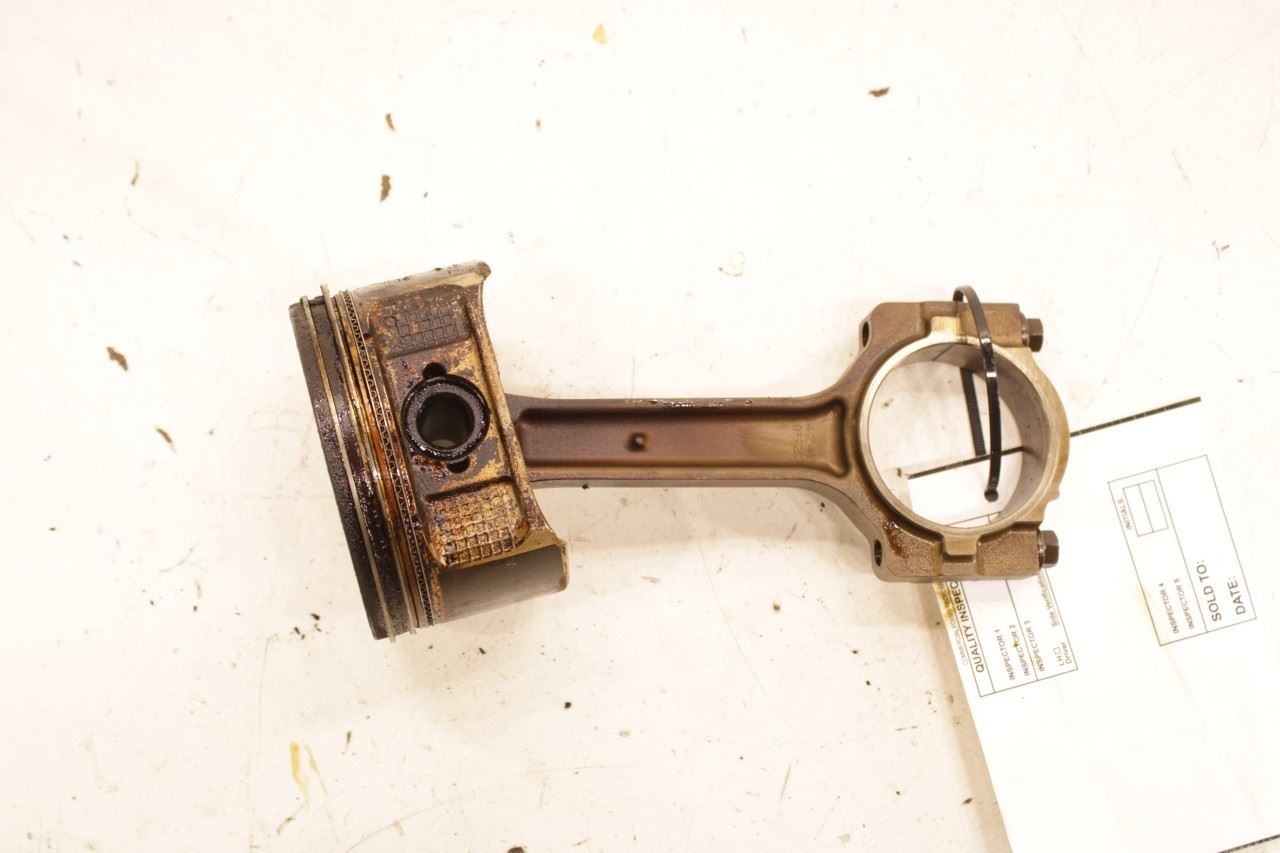 12-20 ISUZU NPR HD 6.0L Engine Piston Right No 4 w/ Connecting Rod 8-89017-849-0 - Alshned Auto Parts