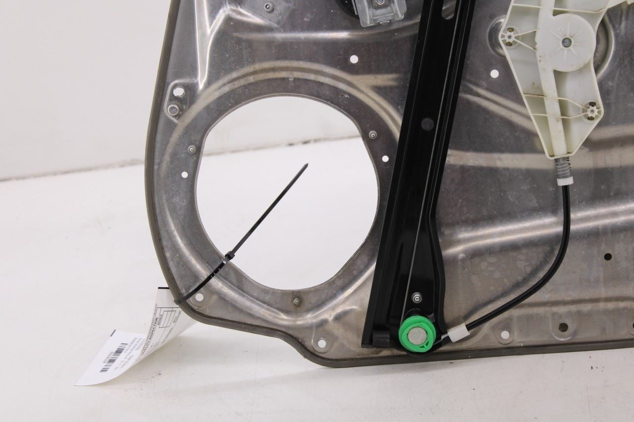 2010-16 Mercedes-Benz E 350 Luxury 4Matic FR LH Door Window Regulator w/ Carrier14